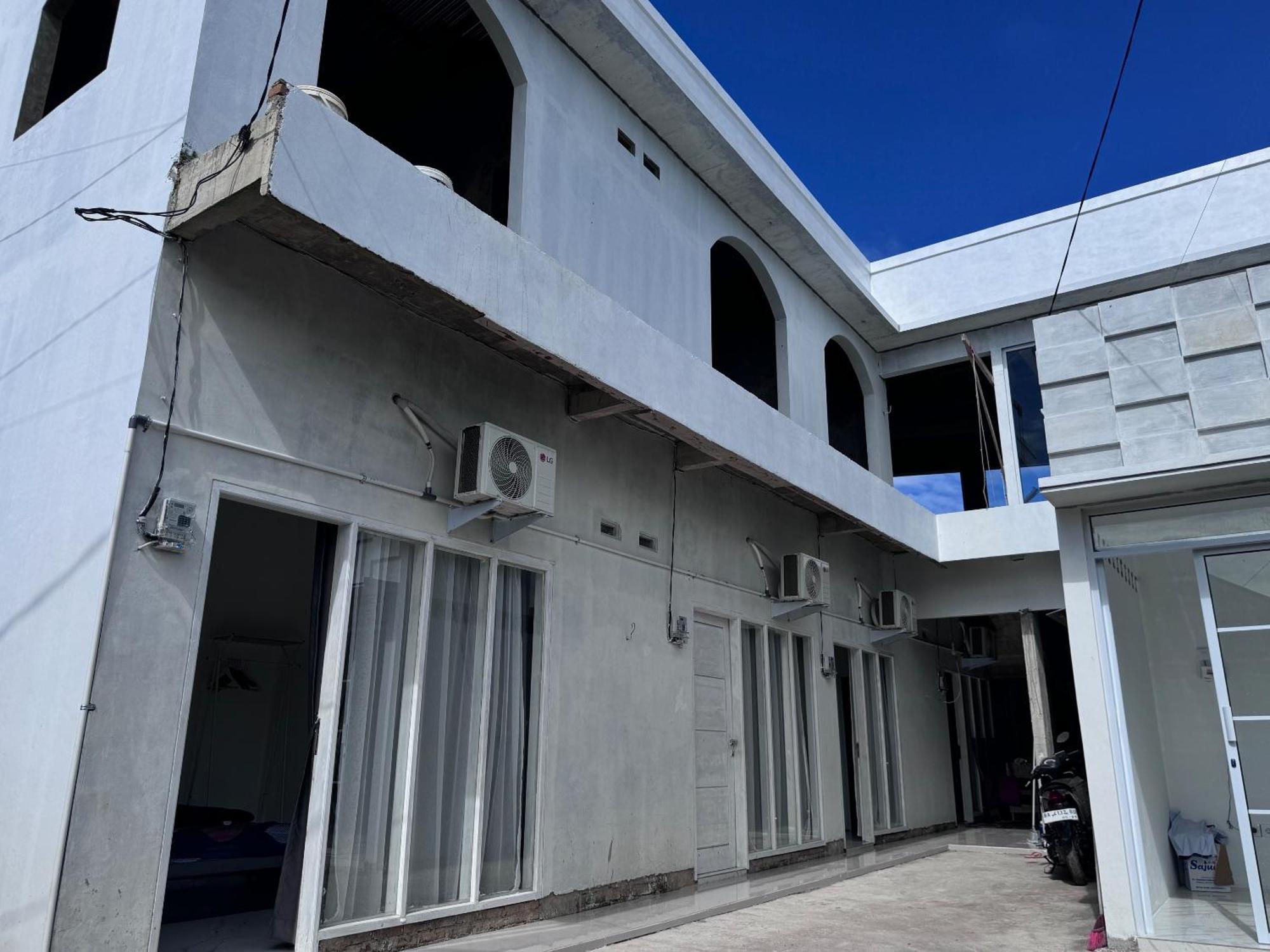 بادانج Mila Homestay المظهر الخارجي الصورة